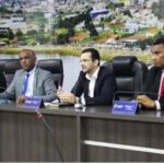 Vereador Marcos Duarte assumiu o comando dos trabalhos da Casa de Leis