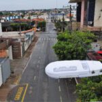 Luminária com lâmpada de LED