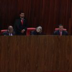 Brasília (DF), 27/06/2023 - O Tribunal Superior Eleitoral (TSE) realiza sessão plenária, para retomar o julgamento da ação (Aije nº 0600814-85) que pede a inelegibilidade de Jair Bolsonaro e de Walter Braga Netto. Foto Valter Campanato/Agência Brasil.