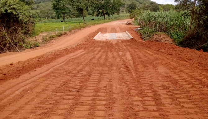 Ponte sobre o córrego Baixão dos Porcos ficou pronta na TO-457, Monte do Carmo ao município de Ponte Alta do Tocantins - Ageto/ Governo do Tocantins 